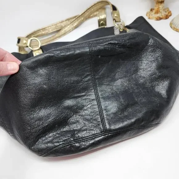 Coach Poppy Vintage Leather Bag Shoulder Bag Purse Handbag Purple Lining